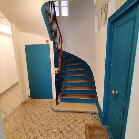 דירה Cozy With A Garden View In The 17th Quartier פריז